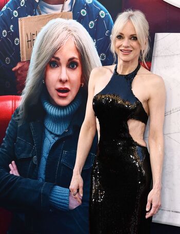 Full leaked Anna faris private photo