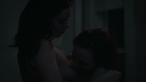Full leaked Anna friel private photo