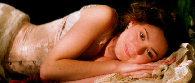 Anna Friel
