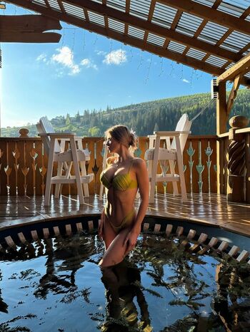 Full leaked Anna hladnieva private photo