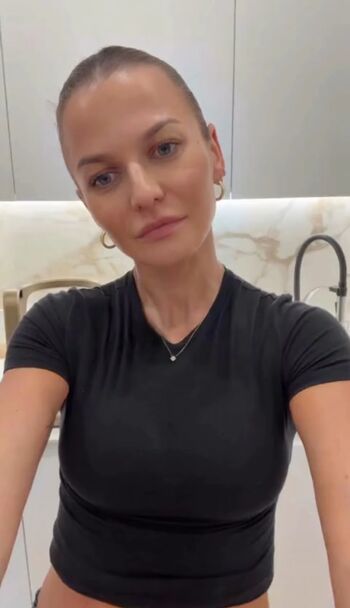 Full leaked Anna lewandowska private photo