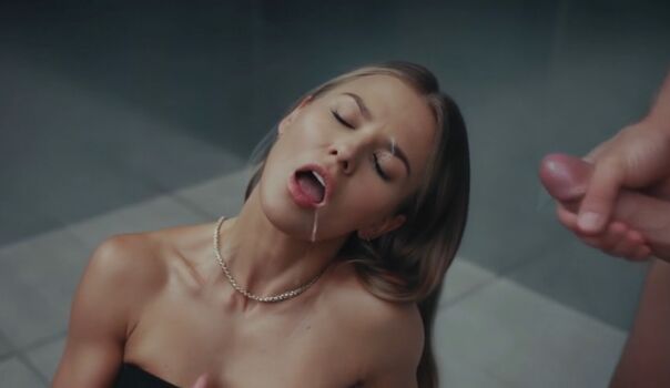 Full leaked Anna lewandowska page private photo