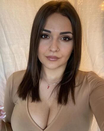 Anna Sale