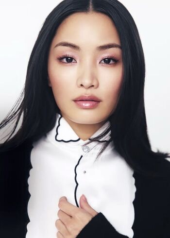 Anna Sawai