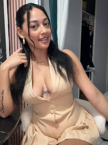 Full leaked Annaaeeelle private photo