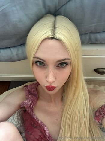 Full leaked Annabbdoll private photo