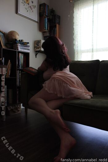 Annabel red