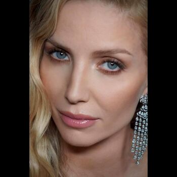 Full leaked Annabelle wallis private photo