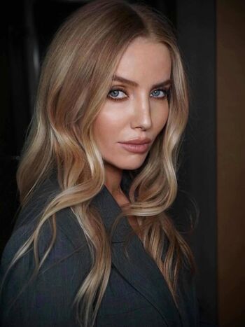 Full leaked Annabelle wallis private photo