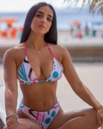 Annamaria Dore