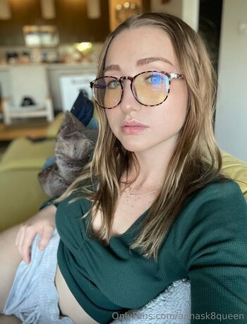 Full leaked Annaoswald page private photo