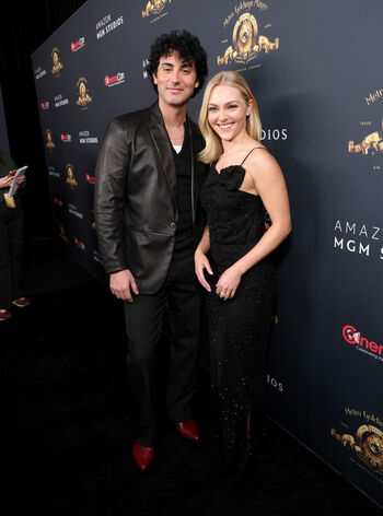 Full leaked Annasophia robb private photo