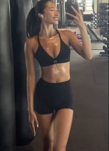 Full leaked Anne ale page private photo
