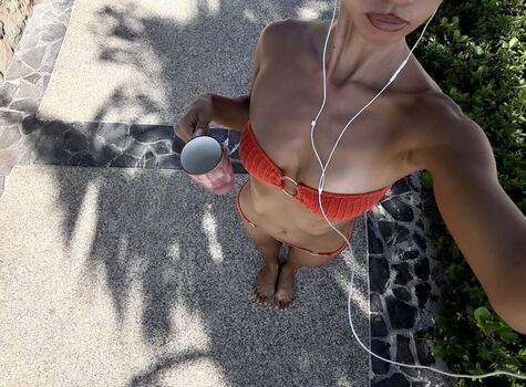 Full leaked Anne ale page private photo