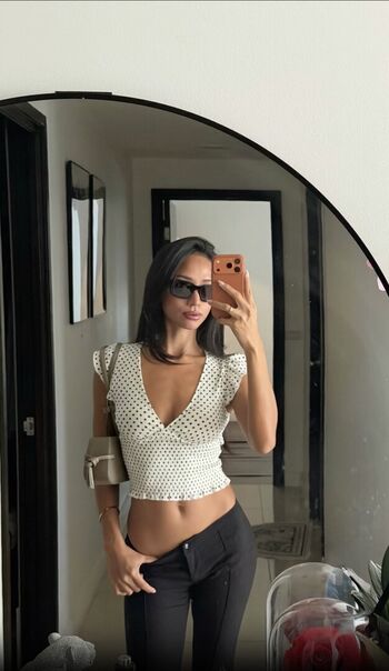 Full leaked Anne ale private photo