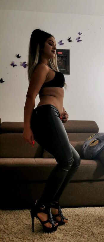 Full leaked Anne rosse private photo