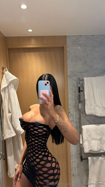 Full leaked Annelesemilton private photo