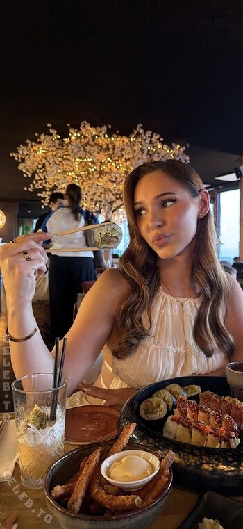 Full leaked Annetthr private photo