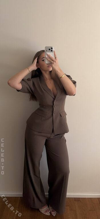 Full leaked Annetthr private photo