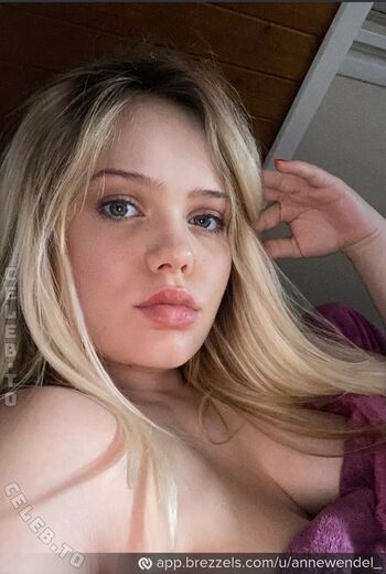 Full leaked Annewendel private photo
