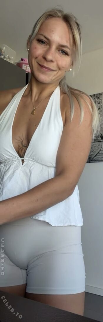 Full leaked Anni eisner private photo
