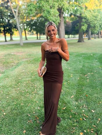 Full leaked Annie agar page private photo