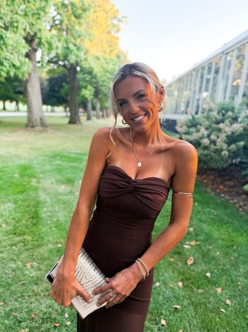 Full leaked Annie agar page private photo