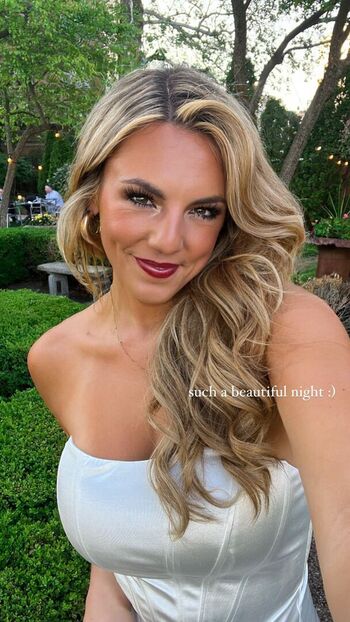 Full leaked Annie agar private photo