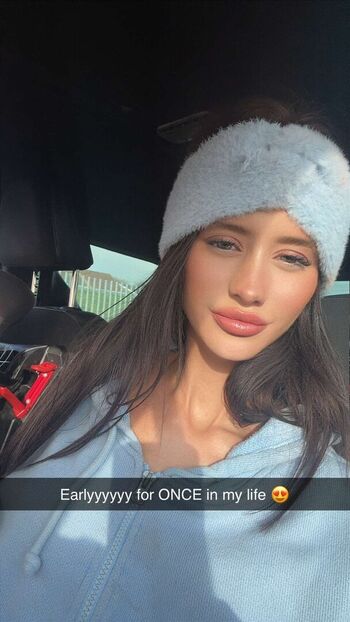 Full leaked Annie louu private photo