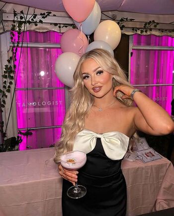 Full leaked Annie lydia weston private photo