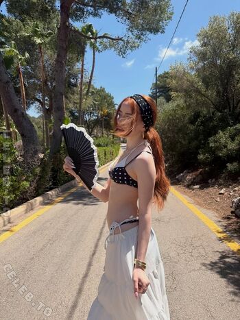 Full leaked Annika eks private photo
