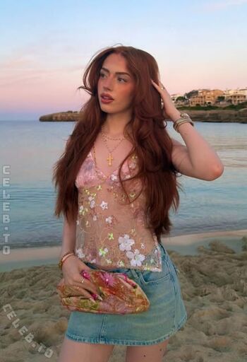 Full leaked Annika eks private photo
