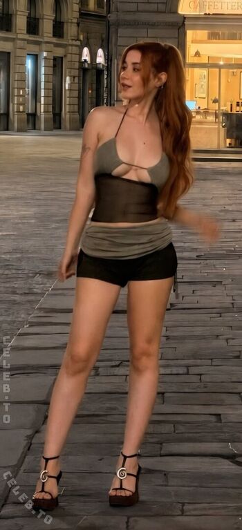 Full leaked Annitheduck private photo