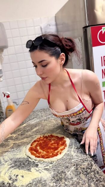 Full leaked Annitheduck private photo