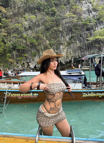 Full leaked Annouveauriche page private photo