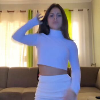 Full leaked Anny karollyne private photo