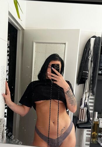 Full leaked Anonoobmous private photo