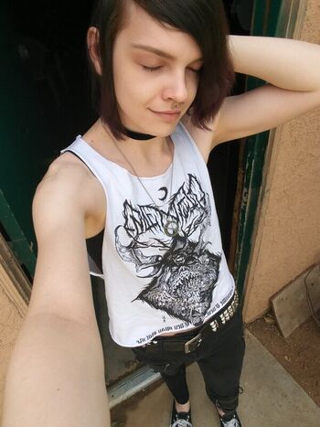 Full leaked Anri singer page private photo