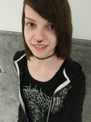 Full leaked Anri singer private photo