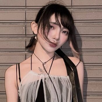 Full leaked Anshia flower page private photo
