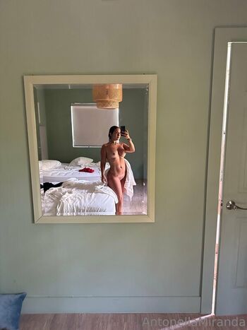 Full leaked Antonella miranda page private photo