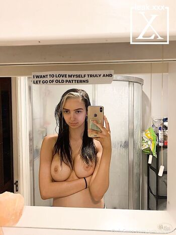 Full leaked Antoniaella private photo