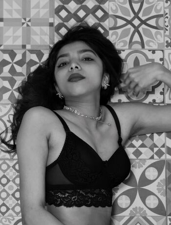 Full leaked Anupama remeshan private photo