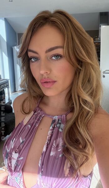 Full leaked Anuschka van lent private photo