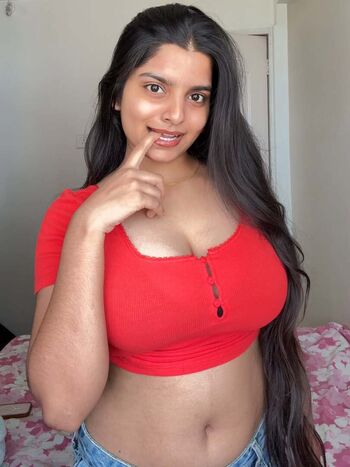 Full leaked Anushka deokate private photo