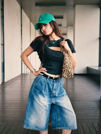 Full leaked Anushka sen private photo