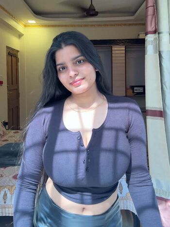 Full leaked Anushkadiariess private photo