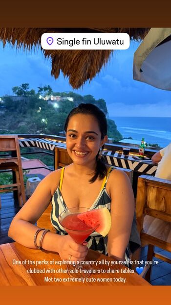 Full leaked Apoorva arora private photo