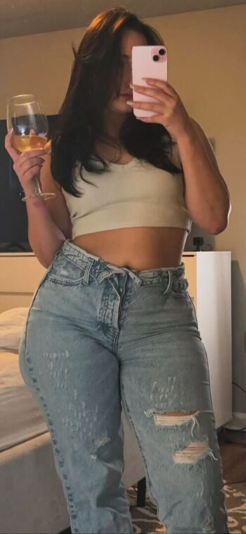 Full leaked Applebttmbnny page private photo