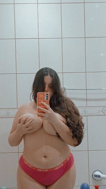 Full leaked Apron bellies page private photo